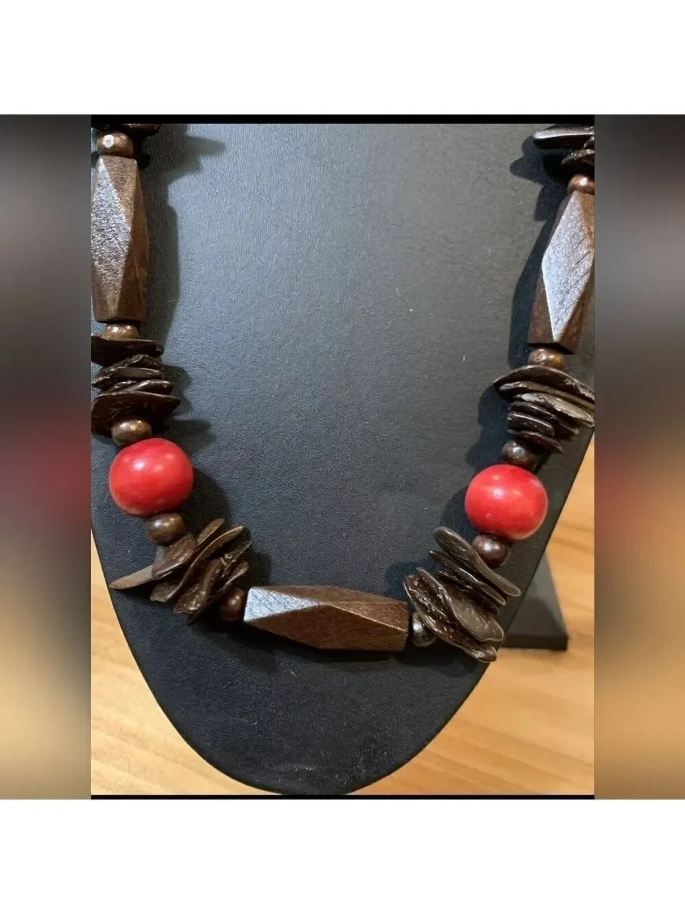 Wooden Elegant Brown and Red Beaded Geometric Necklace 36